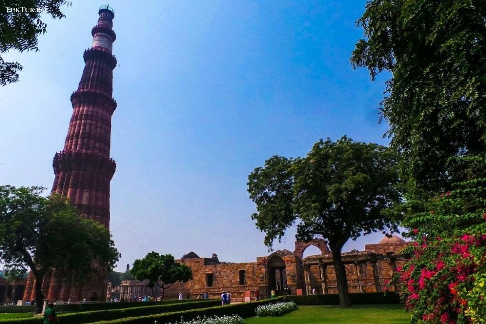 qutub minar