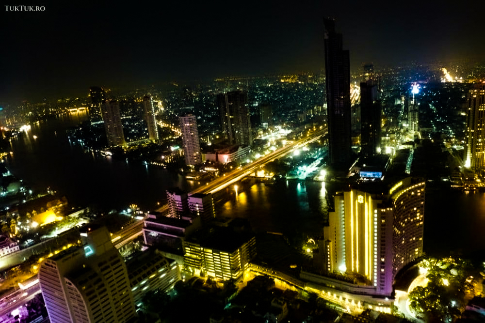 Bangkok by night