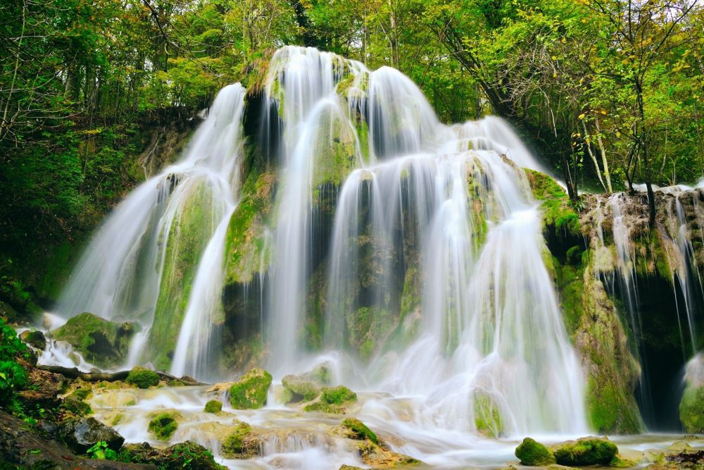 Beusnita waterfall