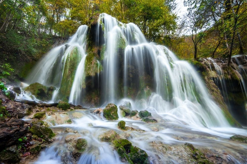 Beusnita Waterfall