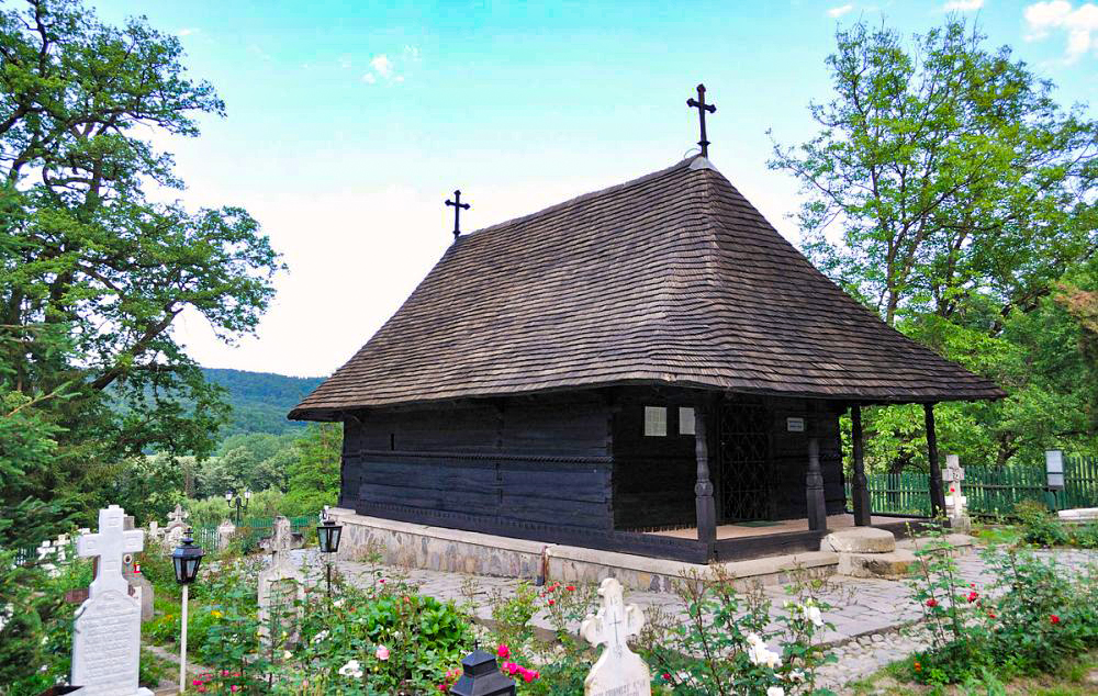 one wood monastery francesti