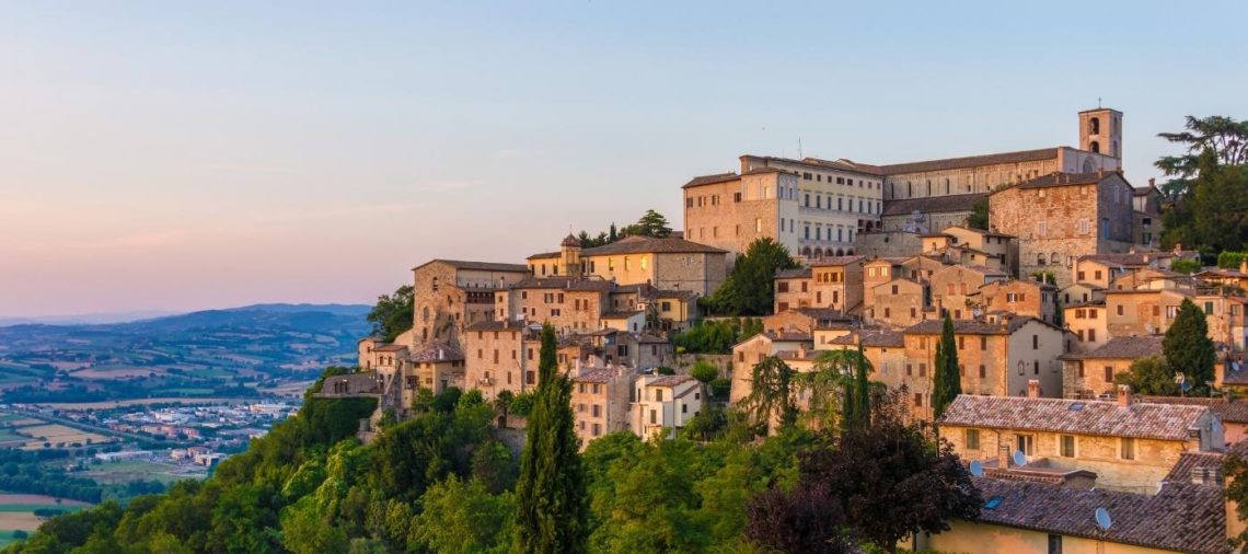 A trip to Umbria. 10 medieval towns in Umbria not to miss in this ...