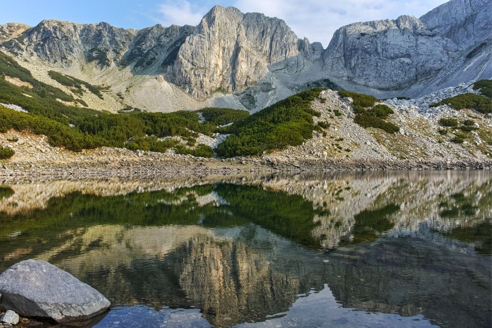 Sinanitsa Lake