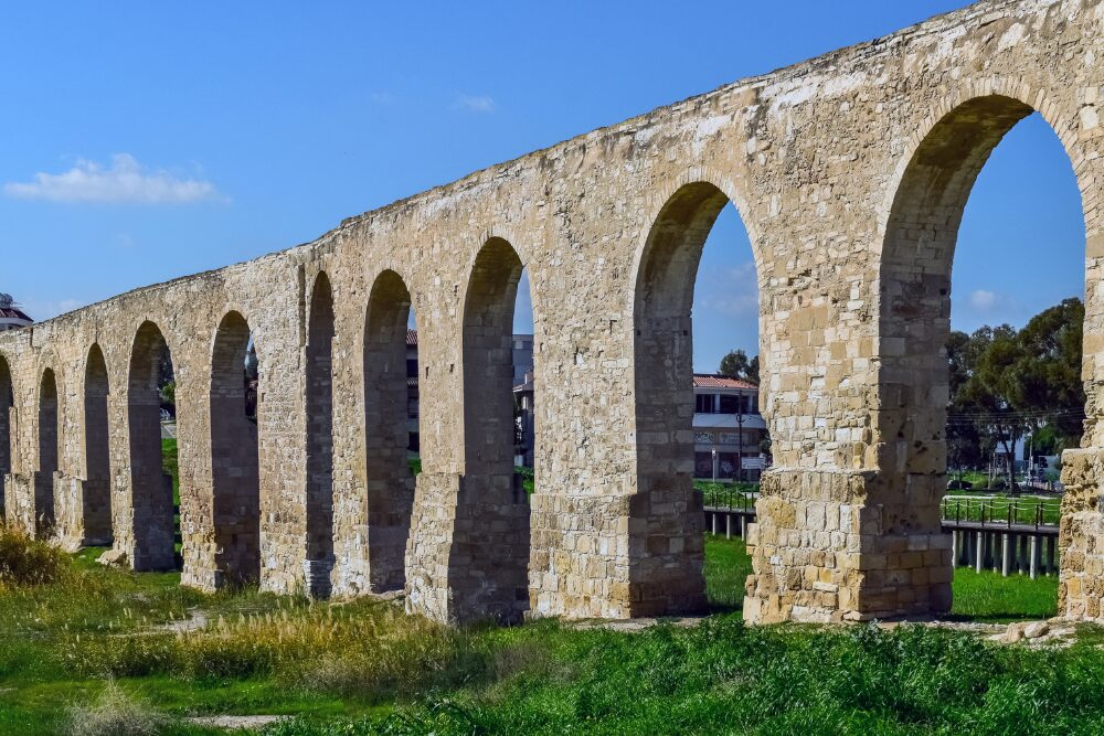 Aqueduto Da Água De Prata