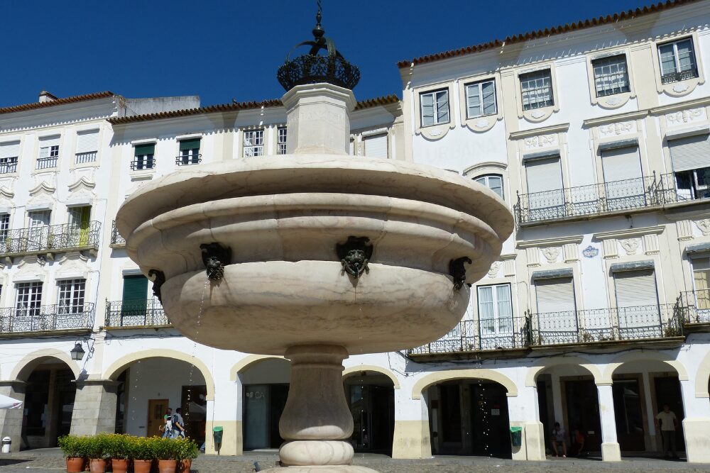 Visiting Evora