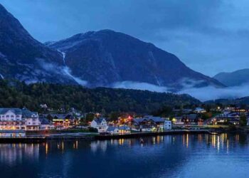 How to Explore Oslo's Fjords Like a Local