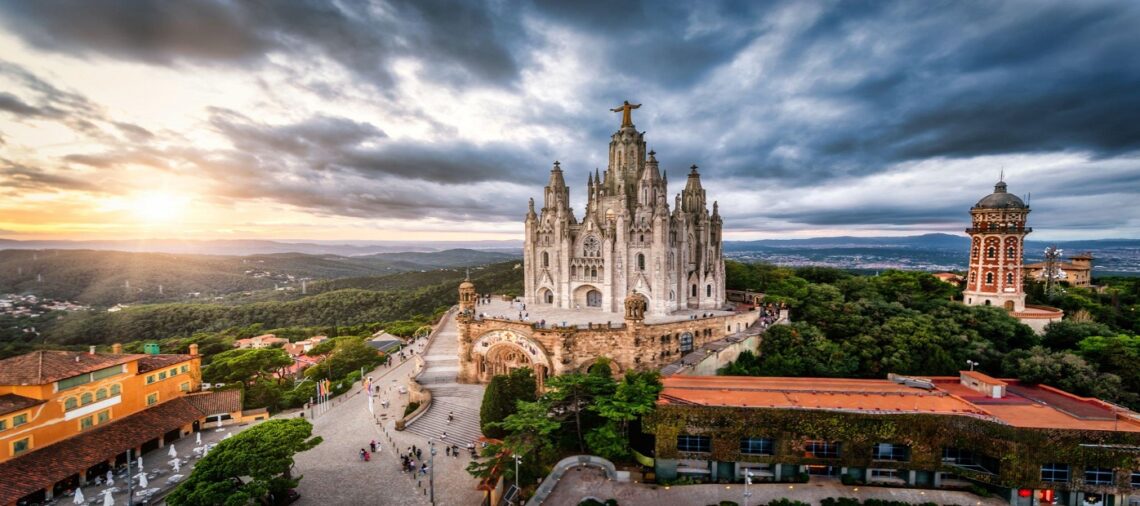Top 5 Impressive Churches in Barcelona