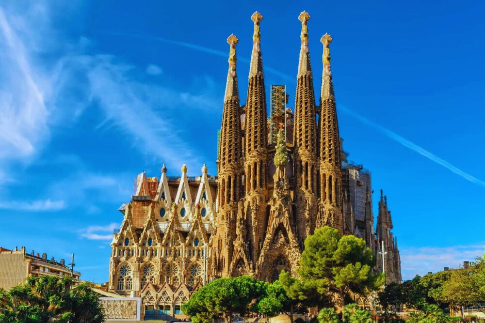 Explore Barcelona and Experience Gaudí's Legacy