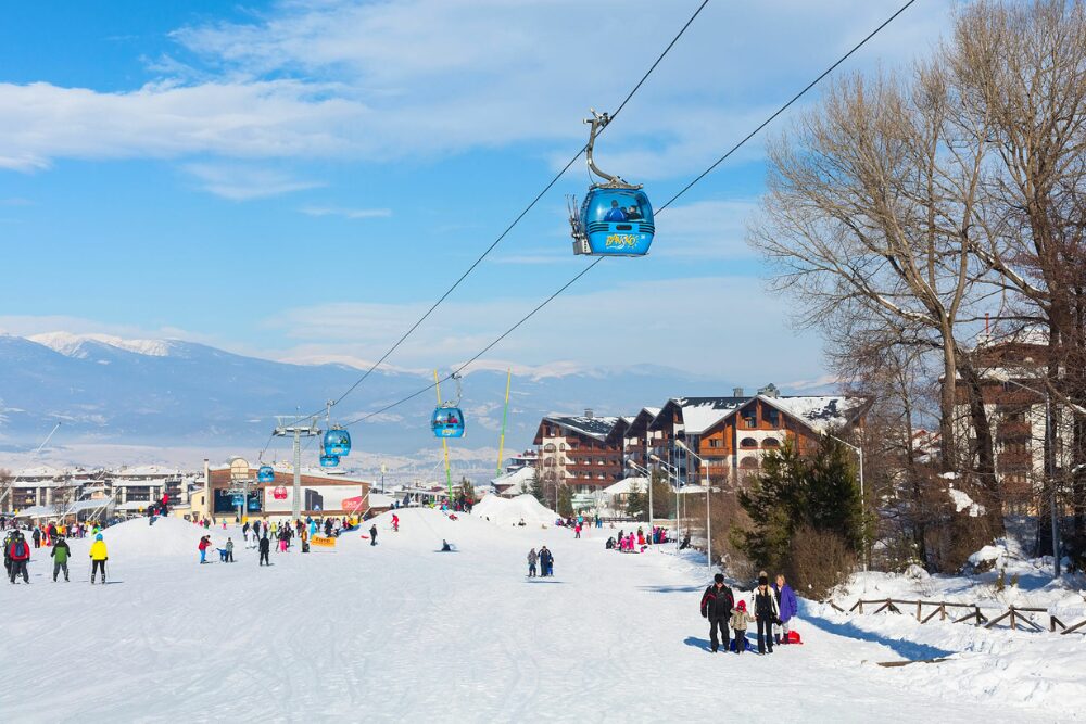 How much does it cost a skipass in Pamporovo