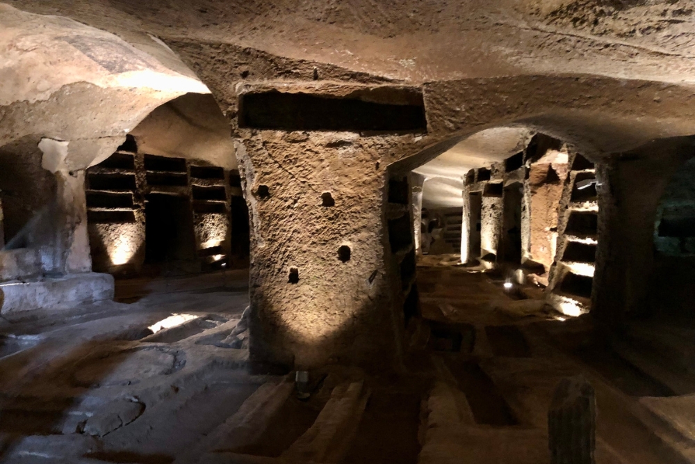 Catacombs of San Gennaro (4)