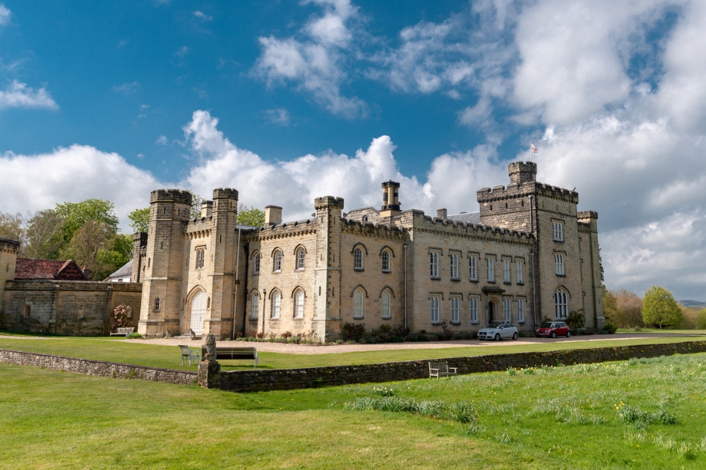 Chiddingstone Castle