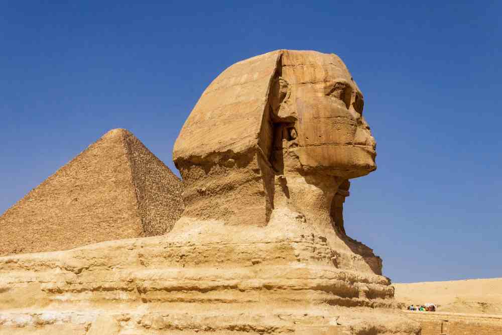 Great Sphinx of Giza in Egypt What not to do when visiting the Egyptian pyramids