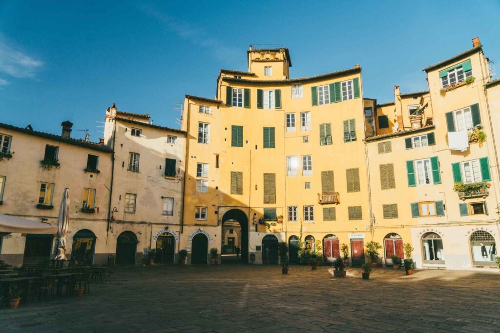 Piazza dell'Anfiteatro